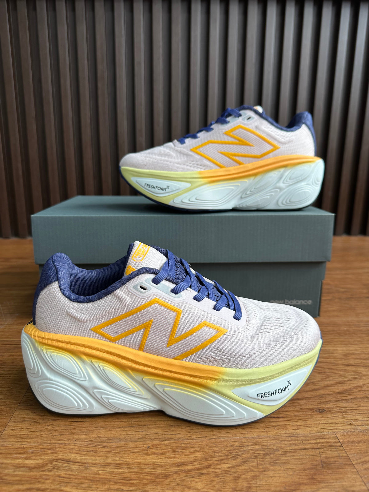 NEW BALANCE 1080