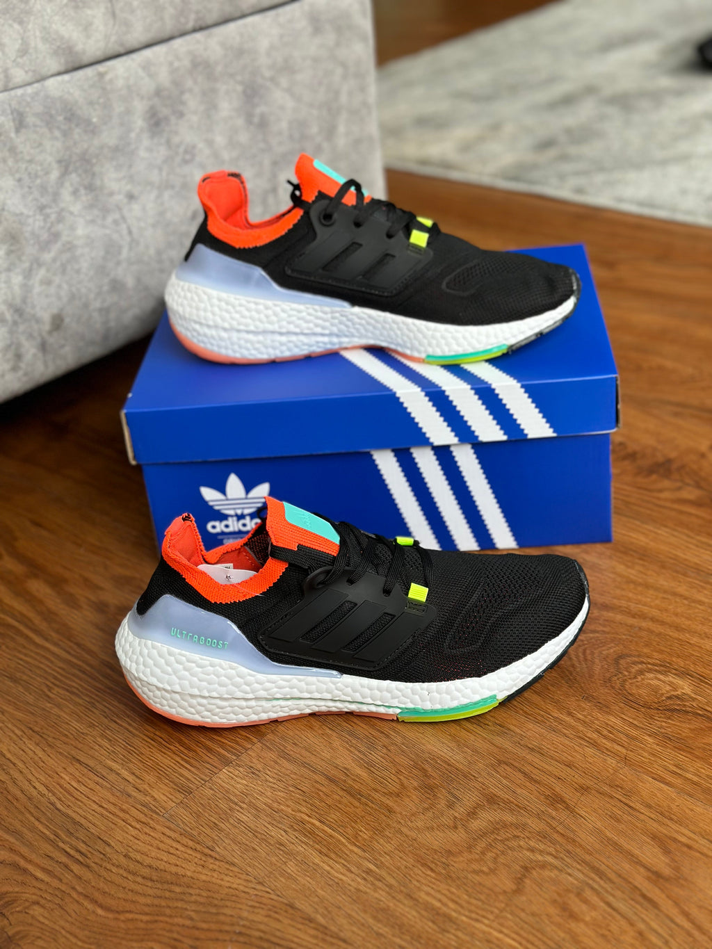ULTRABOOST