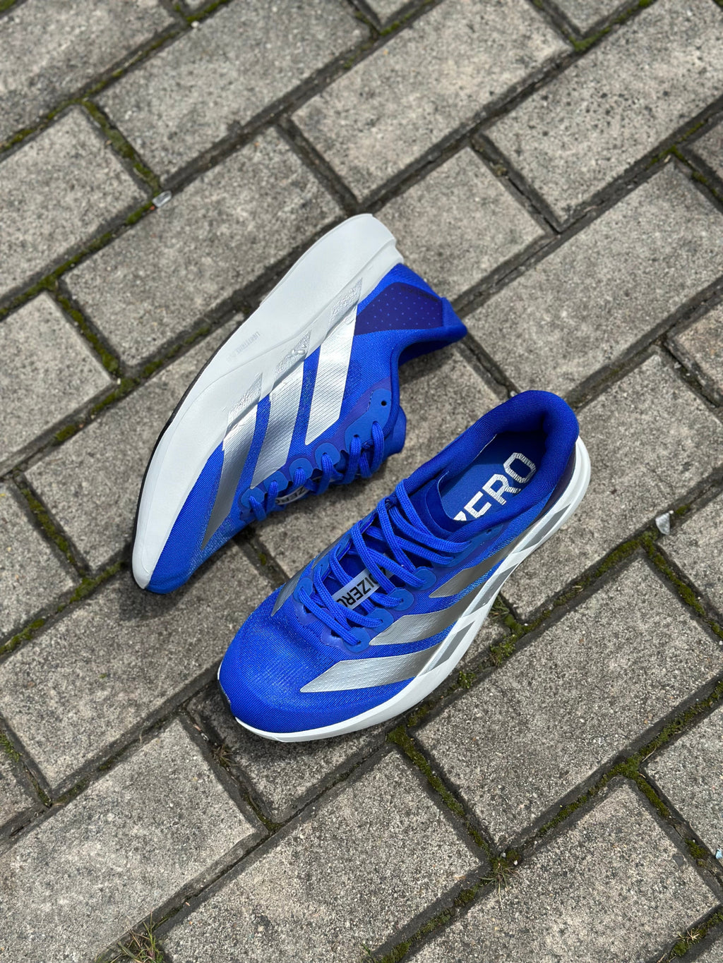 ADIZERO EVO SL
