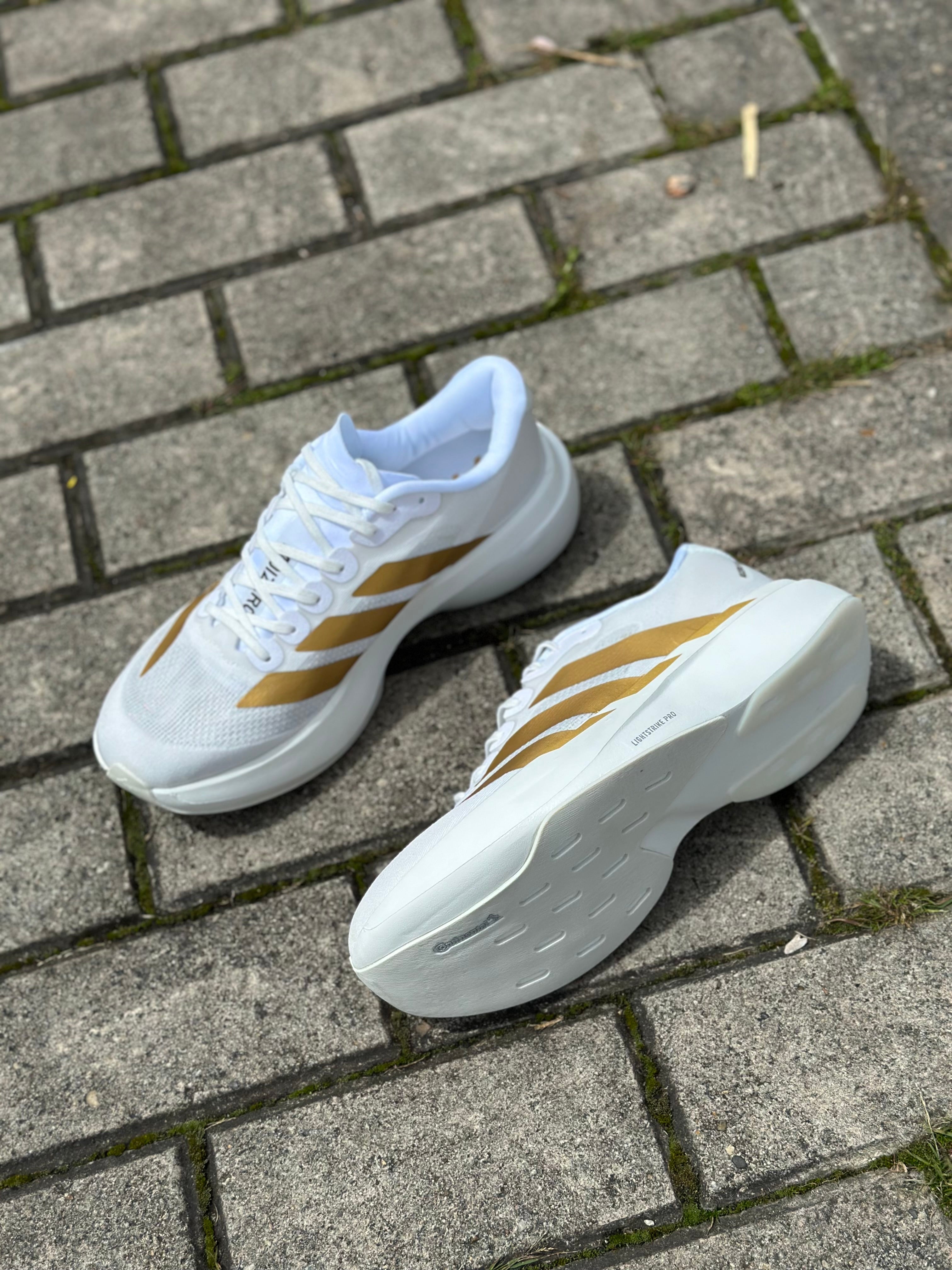 ADIZERO EVO SL
