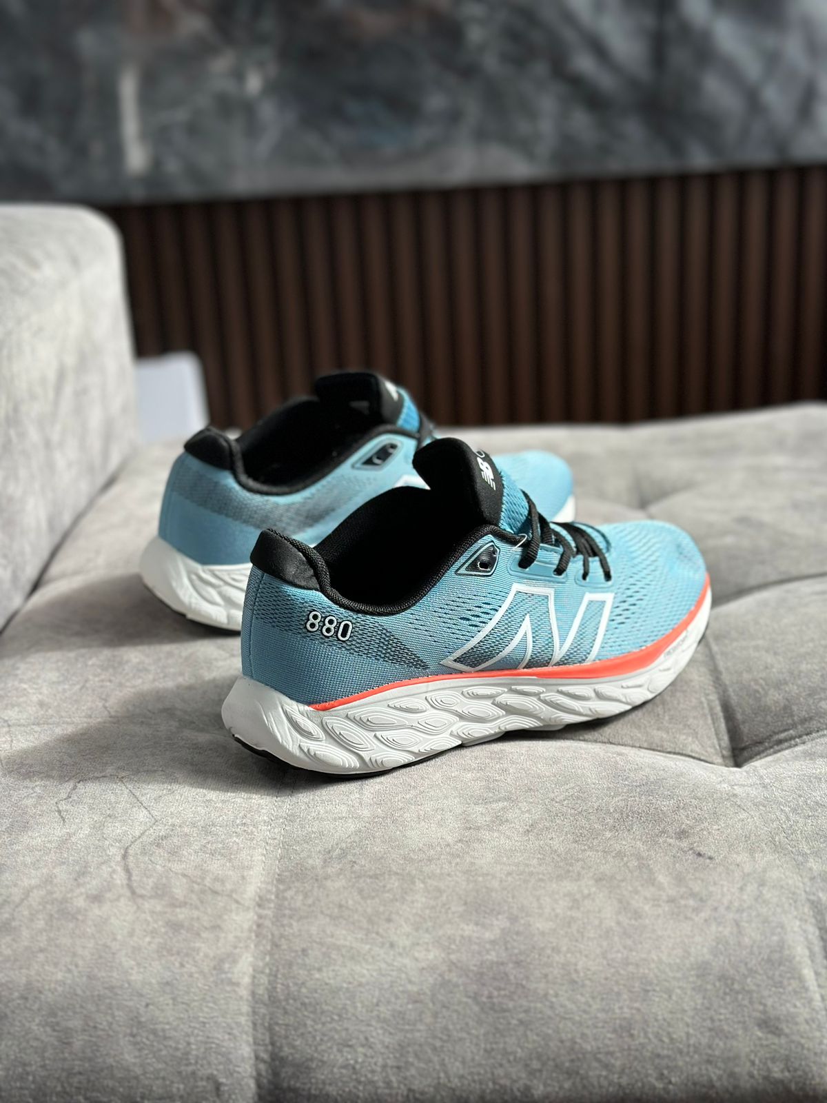 NEW BALANCE 880